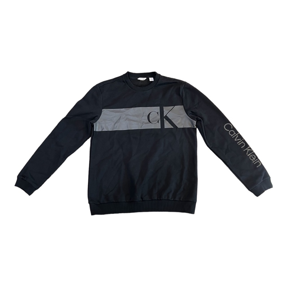 Calvin Klein Logo Sweatshirt Size M Soft Comfy All Seasons Warm